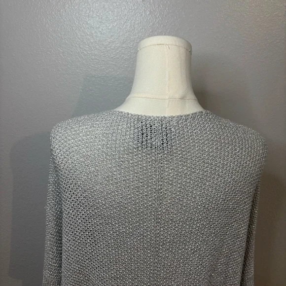 Brand Bazar Metallic Shimmer Knit Top Silver Holiday Sweater Sz M Made in Italy - Picture 8 of 11